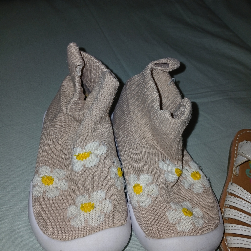 Toddler Girl Shoe Lot - Picture 2 of 5